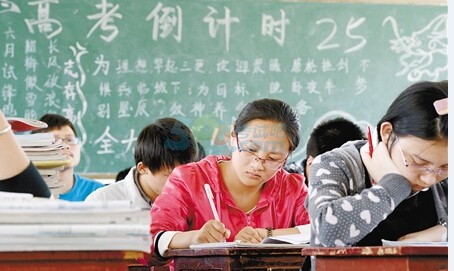 2018重庆有多少高考学生